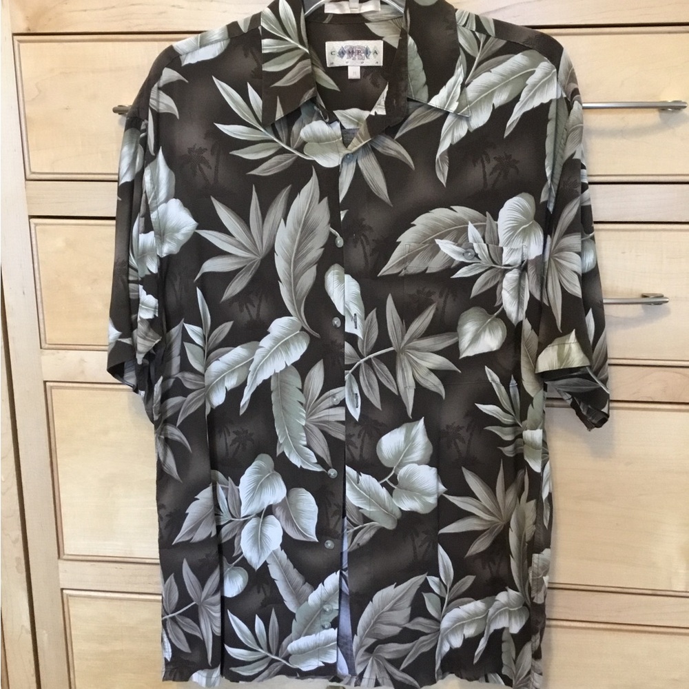 CAMPIA Hawaiian shirt men’s medium 100% soft rayon 1 pocket button down